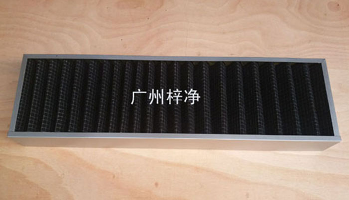 活性碳過濾器廣泛用于化學(xué)、制藥、食品、娛樂場(chǎng)所、需要凈化空氣的場(chǎng)所， 有害氣體如苯、甲醛、氨氣等的吸附脫除 溶劑的回收 ，采用活性炭氈比表面積大，吸附能力強(qiáng)，迅速處理各種有害氣體, 有效潔凈空氣對(duì)氣味的控制。